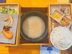 传统过桥米线-勺子米线·云南传统小吃市集(四方街店)