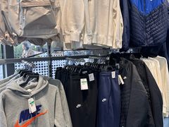 -NIKE上海青浦优选体验店