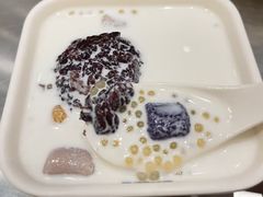 -满记甜品(加州阳光开元广场店)