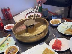 -皇城老妈·大连海鲜火锅(港湾店)