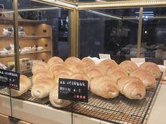 日式全麦盐面包-啊噗吐呦现场烘焙(麦凯乐店)