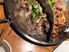 -大众跷脚牛肉馆·非遗传承单位(峨眉山店)