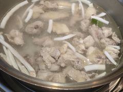 -喃喃椰·糟粕醋·椰子鸡火锅(七堡花园店)