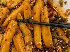 -老来福·非遗酸汤兔(凯旋路店)