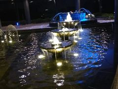 -上海滴水湖皇冠假日酒店