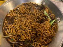 炸酱拉面-富乐满韩国正宗炸鸡韩国料理(虹泉路店)