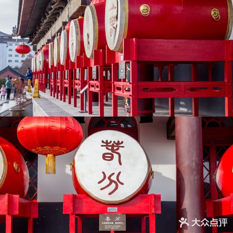 西安旅行 | 钟楼和鼓楼 西安钟楼和鼓楼是西安标志
