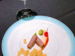 黑椒香草鸭脯-芷兰汀艺术概念餐厅