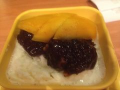 芒果白雪黑糯米甜甜-满记甜品(日月光二店)