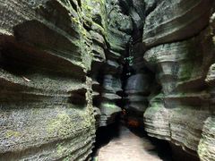 -梭布垭石林景区