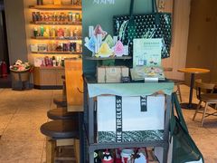 -星巴克(北京广渠门名敦道店)