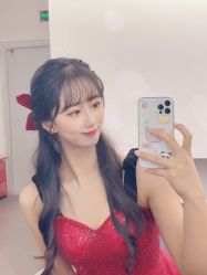 -艾米丽婚纱礼服