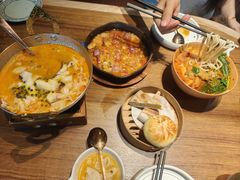 -云海肴·汽锅鸡·云南菜(天山百盛优客店)