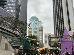 -中航城君尚购物中心