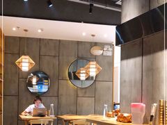 大堂-胡子大厨·超级小炒肉(晶耀前滩店)