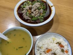 -朱大嘴肥肠血旺(福字街店)