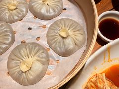 黑松露小笼包-庆春朴门