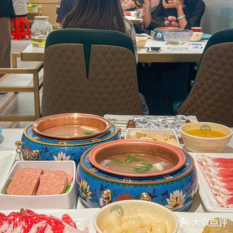 有黏糊糊爱好者吗!铜锅涮肉蘸麻酱绝了!!