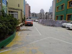 停车场-e智星福儿建构幼儿园·早教·托育(云岩校区)