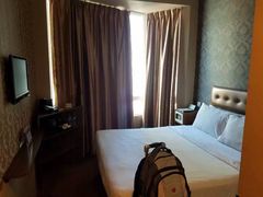 -香港华美达海景酒店