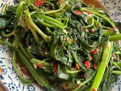 -峇峇娘马来西亚餐厅(望京SOHO店)