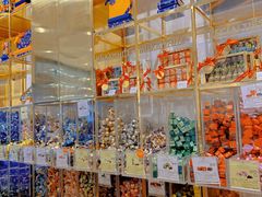 -VENCHI 闻绮(上海佛罗伦萨小镇店)
