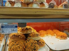 -新侨三宝乐面包店(崇文门店)