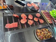 -马路牙子地桌烤肉(工体店)