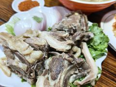 手抓羊肉-伊犁羊杂馆