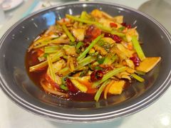 -沪华海鲜大酒楼(南汇店)