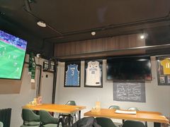 -京狮炙燥·精酿烧烤(首经贸店)