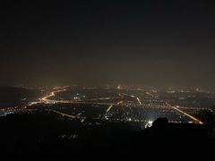 -鬼笑石后山停车场