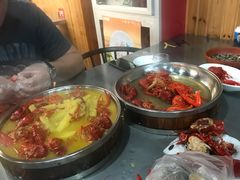 -老谭虾王蟹皇·龙虾·烧烤(蝴蝶湾店)