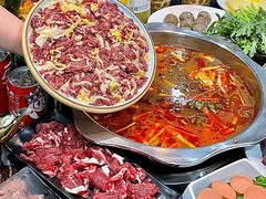 -小牛家村·贵州黄牛肉火锅(梦想小镇二分店)