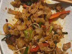 -寂寞的豆芽 烧烤酒场(丽景店)