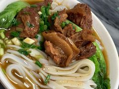 牛腩猪肠河粉-珍珍小食店(西华路店)