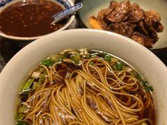 老牌阳春面-南京大牌档(青岛万象城店)