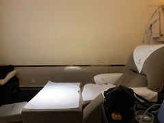 -金色印象·4K影院式足体养生(杨家坪西郊店)