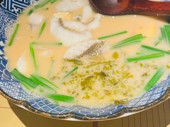 -荣家黄鱼面(前滩太古里店)