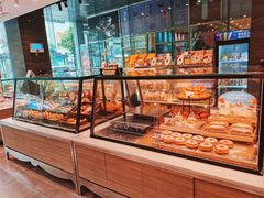 -巴黎贝甜(大宁国际商业广场店)