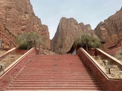 -天山神秘大峡谷