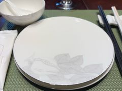 -双湖园·地标武汉菜(黄鹤楼解放路店)