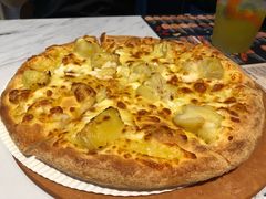 果肉榴莲比萨-达美乐比萨(红山店)