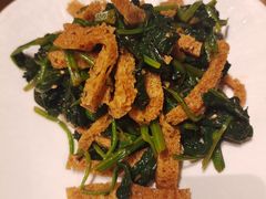 -耶里夏丽·新疆菜·28年喀什老馆(田林东路店)