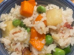 -山茶云南菜(永安里店)