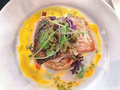 -Bully Hayes Restaurant & Bar