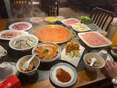 -小天鹅火锅·一线江景洪鼎旗舰店(洪崖洞店)