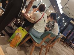 -必胜客(WOW象山涌金广场店)