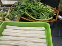 -牛串门串串香(东直门簋街总店)