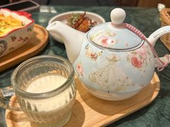 -秘密旅行Bonjour(黑金冠 江南西店)